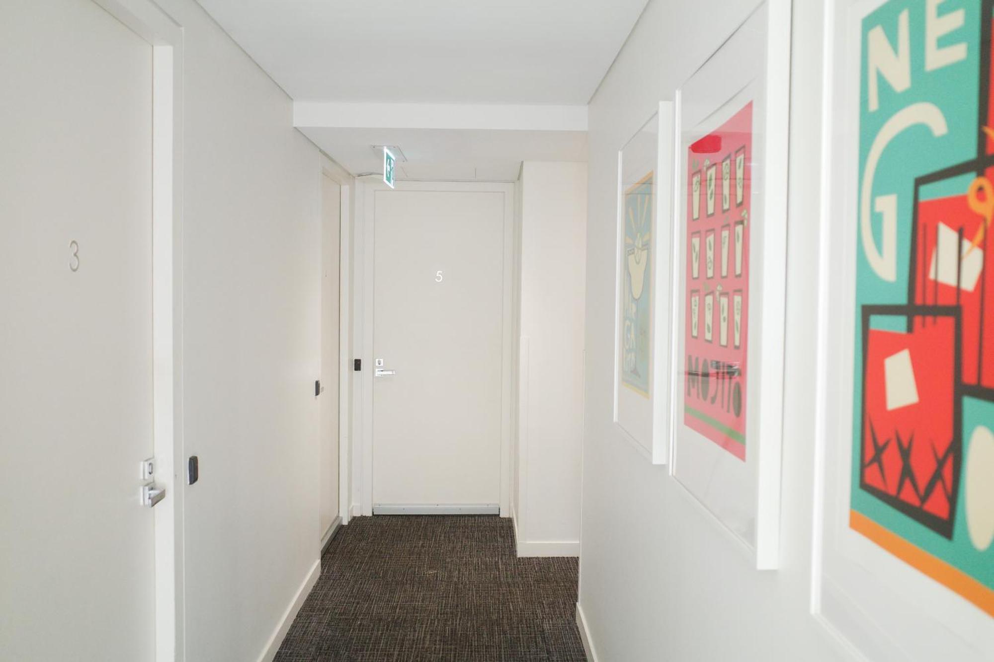 Crown Hotel Surry Hills Sydney Eksteriør billede