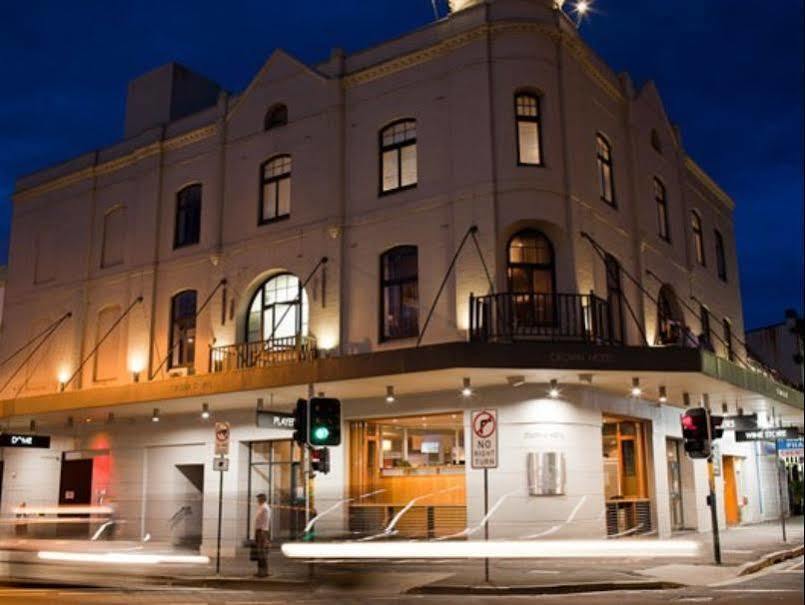 Crown Hotel Surry Hills Sydney Eksteriør billede