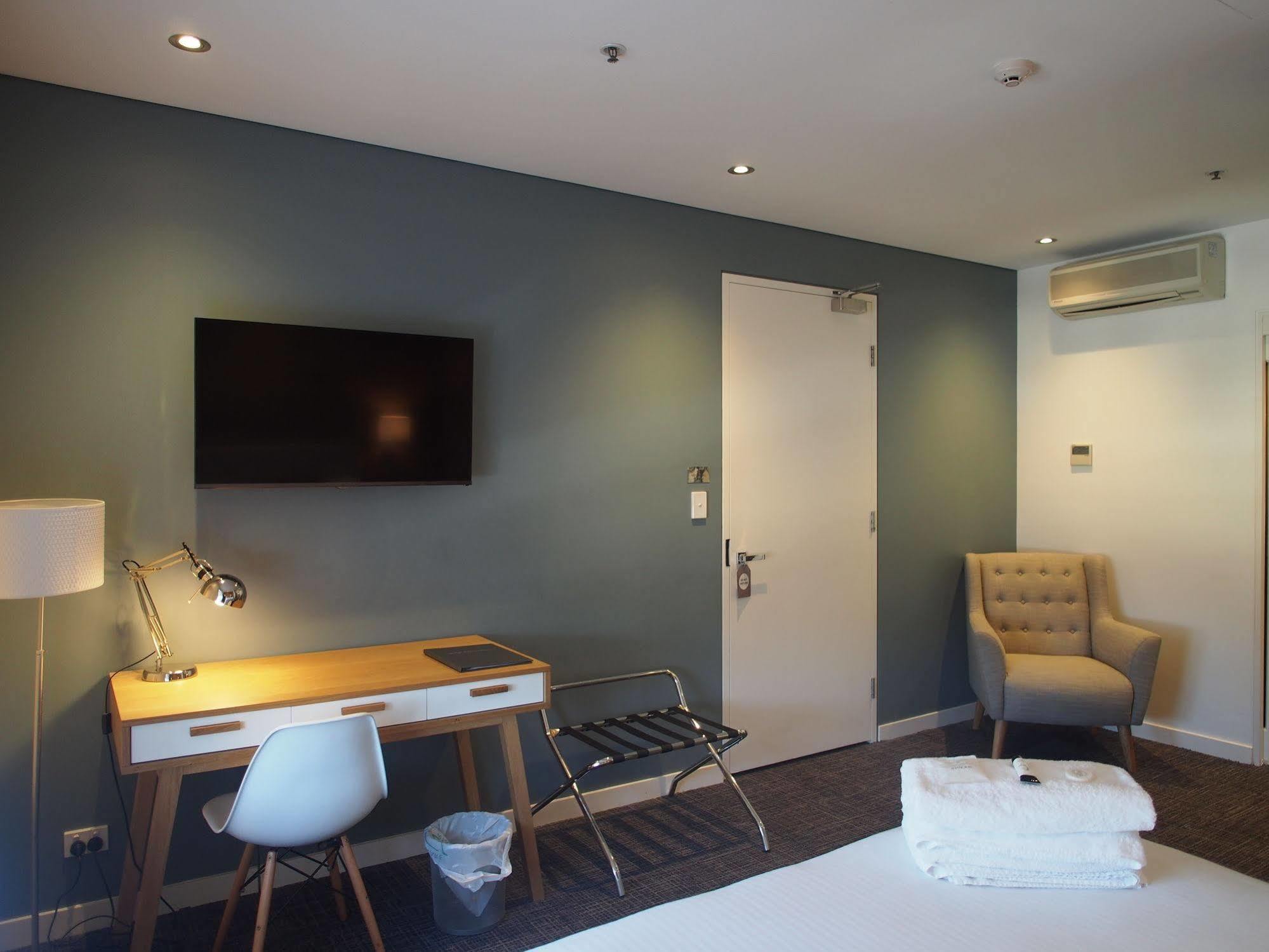 Crown Hotel Surry Hills Sydney Eksteriør billede