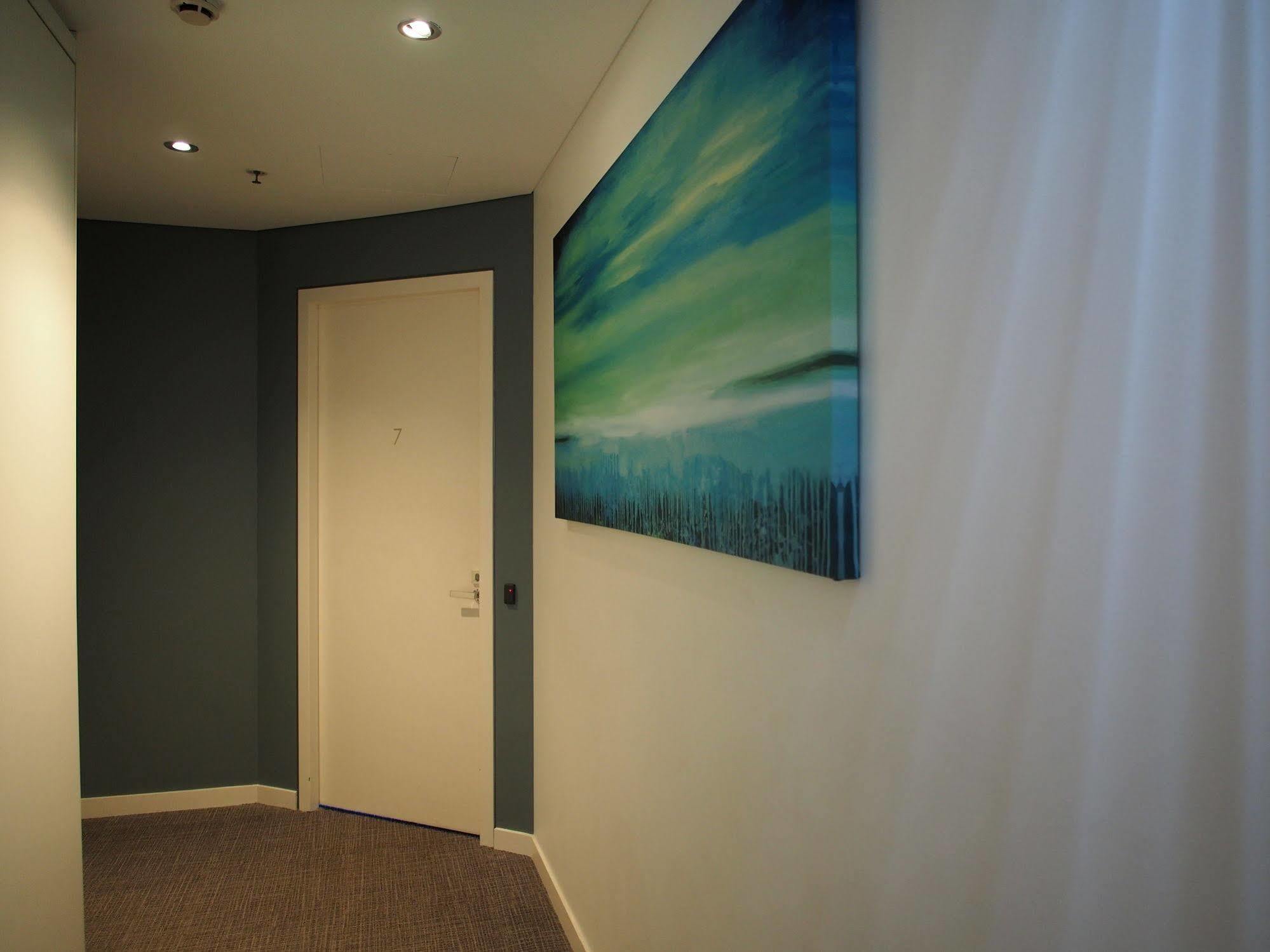 Crown Hotel Surry Hills Sydney Eksteriør billede